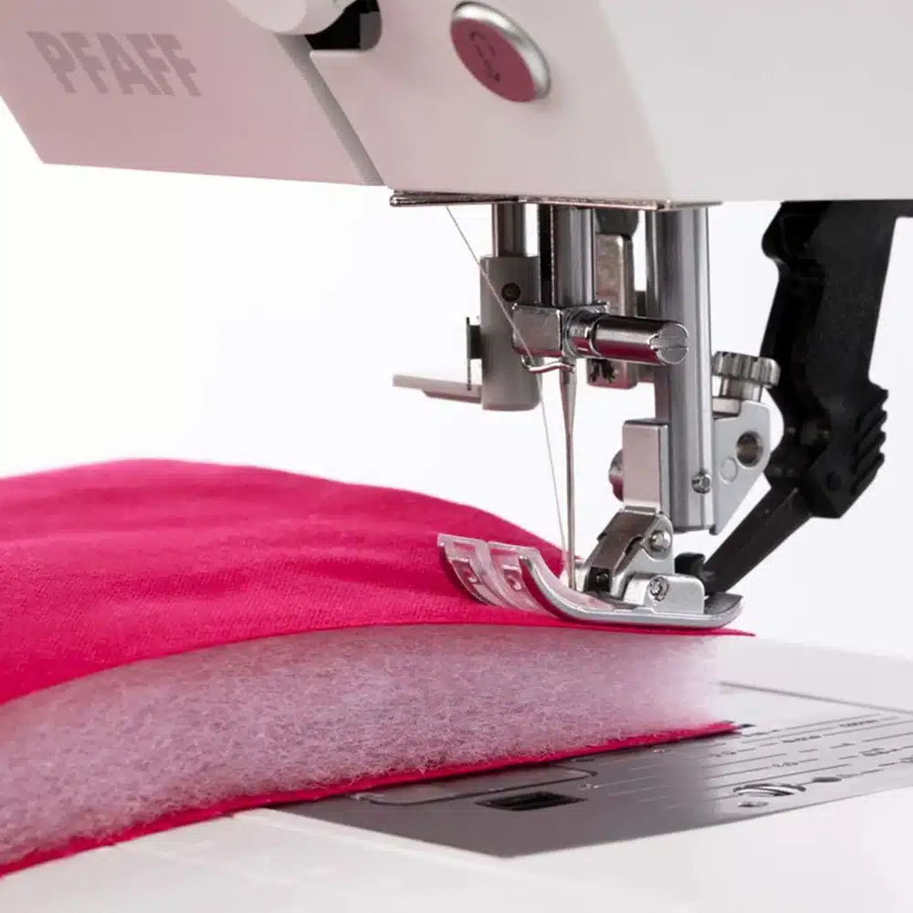 Machine à coudre PFAFF Quilt Ambition 635 – IDT™ – Image 3